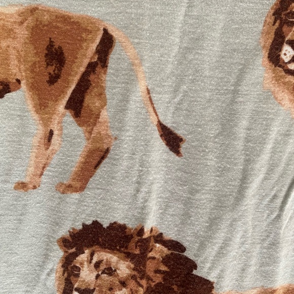 🦁Milkbarn Romper🦁 - Picture 4 of 5